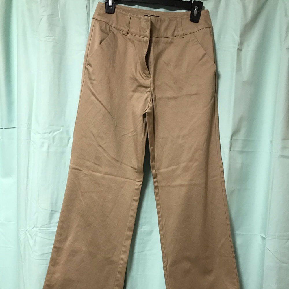 Women’s dress pants